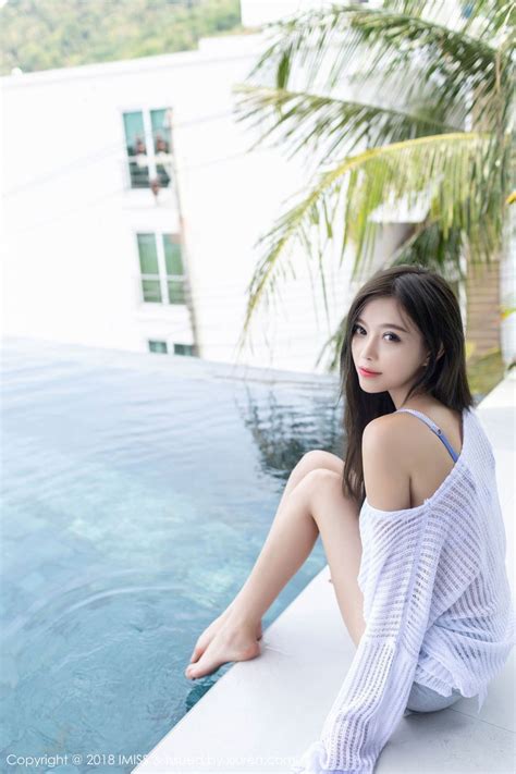 夜幕下的观影新体验：一家影院如何改变城市娱乐格局